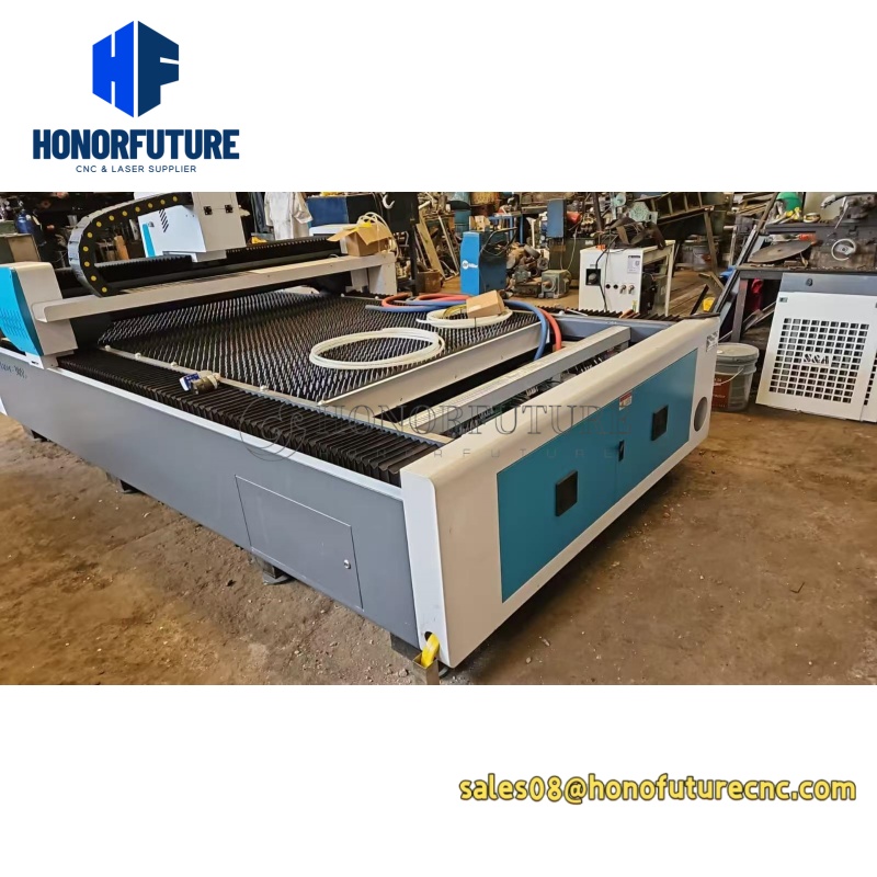 Industrial Laser Cutting Machines - เครื่องตัดไฟเบอร์เลเซอร์กำลังสูง พร้อมอุปกรณ์โรตารี่ หัวเลเซอร์โฟกัสอัตโนมัติเสริม สำหรับงานอุตสาหกรรม เหล็ก แผ่นเหล็ก